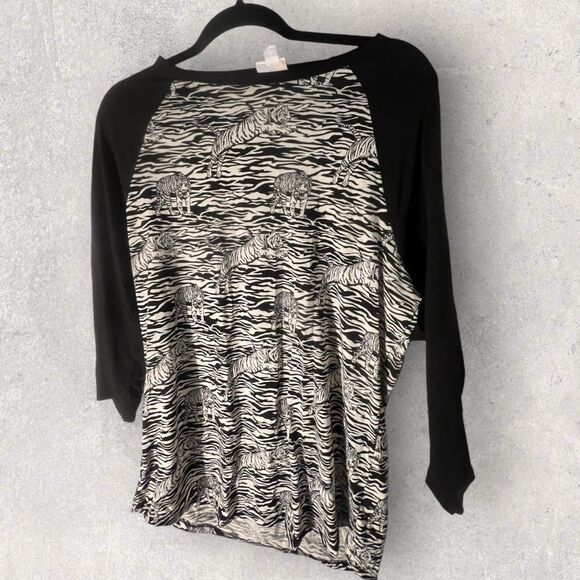LuLaRoe Tops - Lularoe Women's Randy Baseball Raglan Black/White Zebra W/Tigers  Size Large-NWT